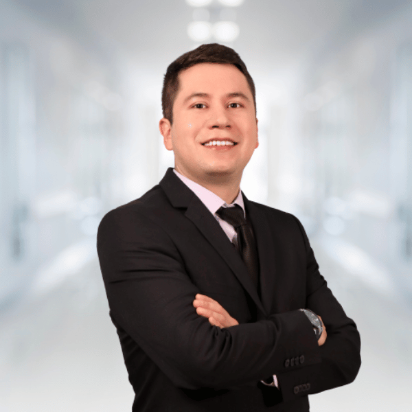 Dr. Eduardo R. · Clínica Dental